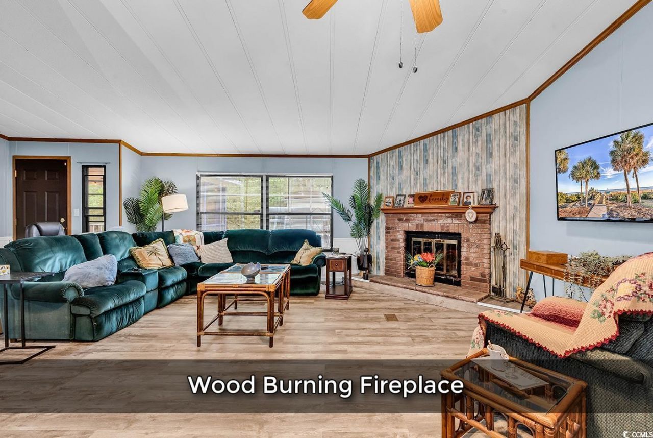 761 Garden Lakes Rd. Photo 7