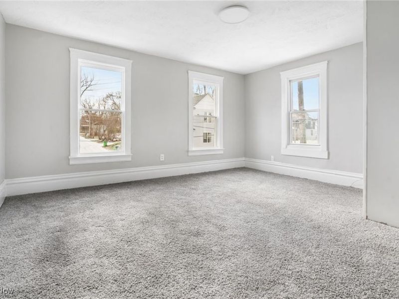 452 E Summit Street, Alliance, OH 44601 Photo 17