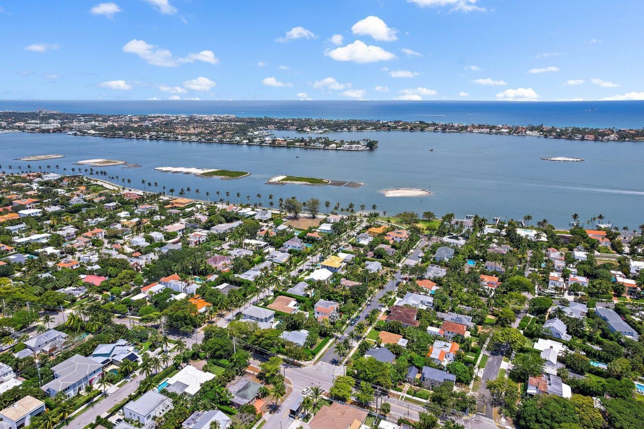 218 Avila Road, West Palm Beach, FL 33405 Photo