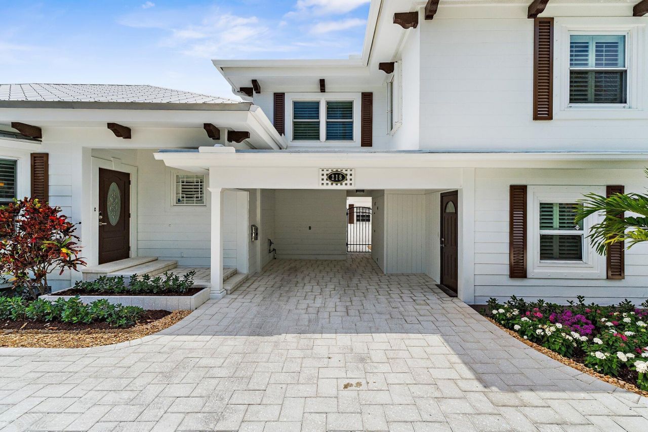 218 Avila Road, West Palm Beach, FL 33405 Photo