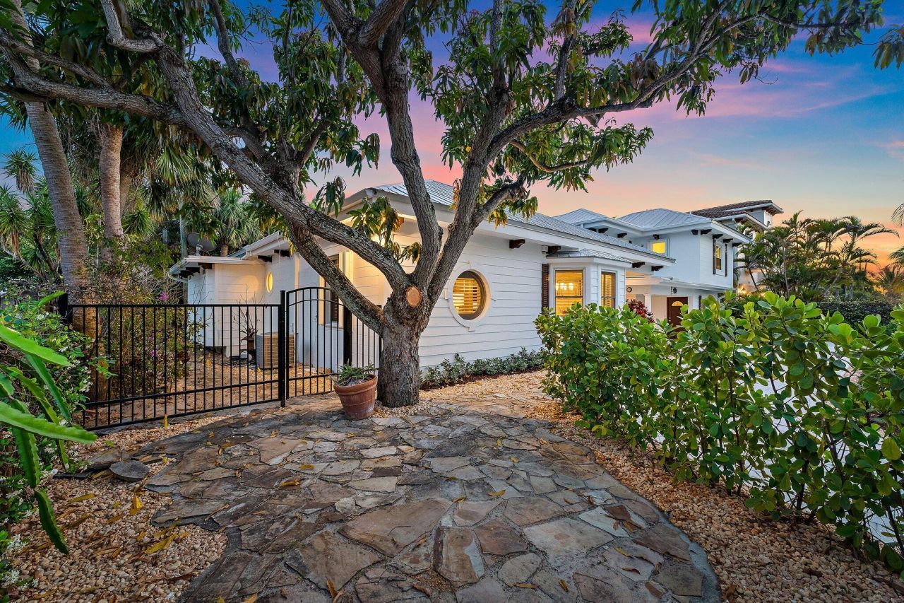 218 Avila Road, West Palm Beach, FL 33405 Photo