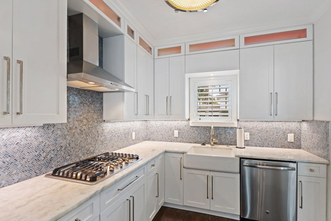 218 Avila Road, West Palm Beach, FL 33405 Photo