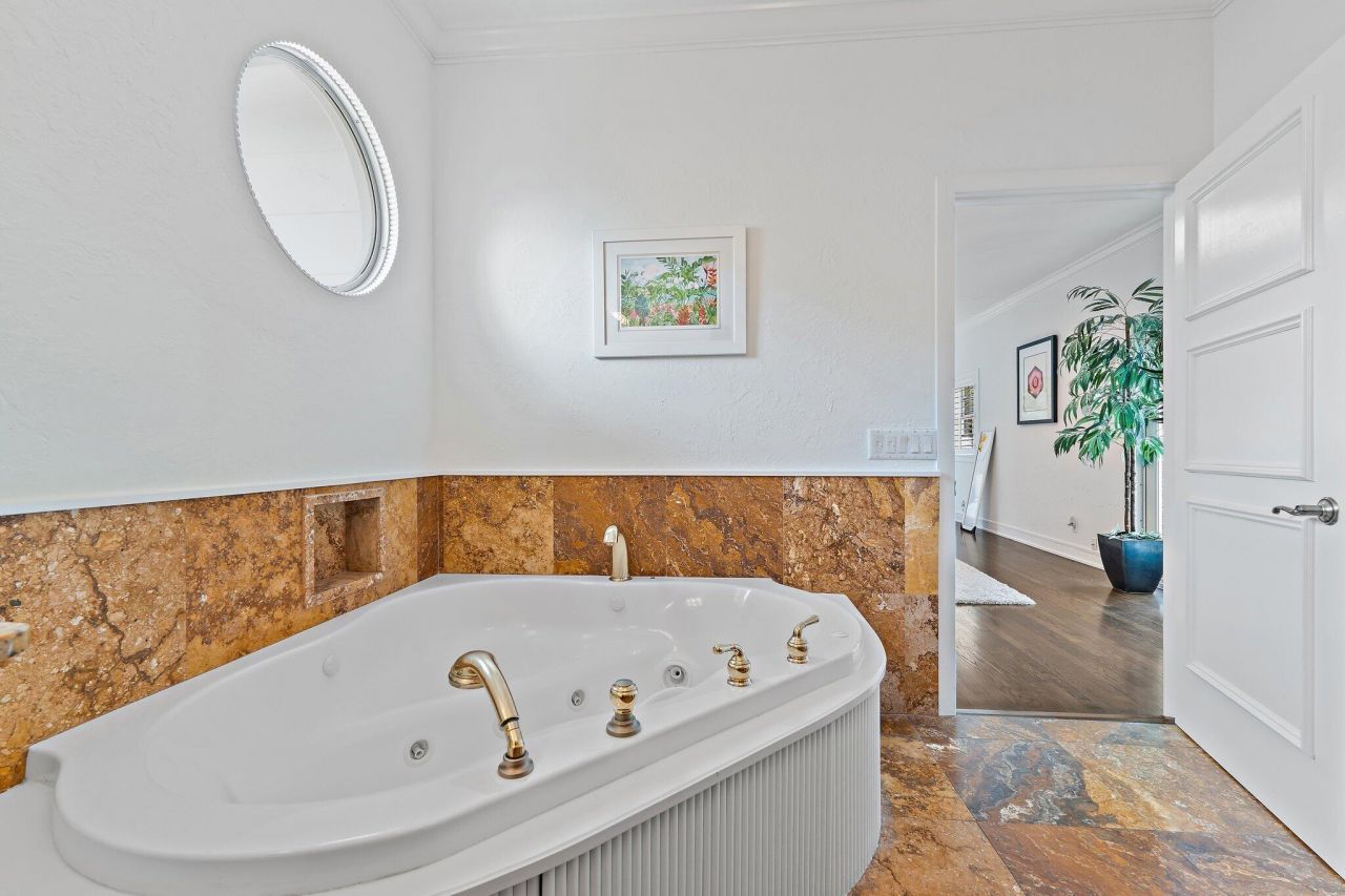 218 Avila Road, West Palm Beach, FL 33405 Photo