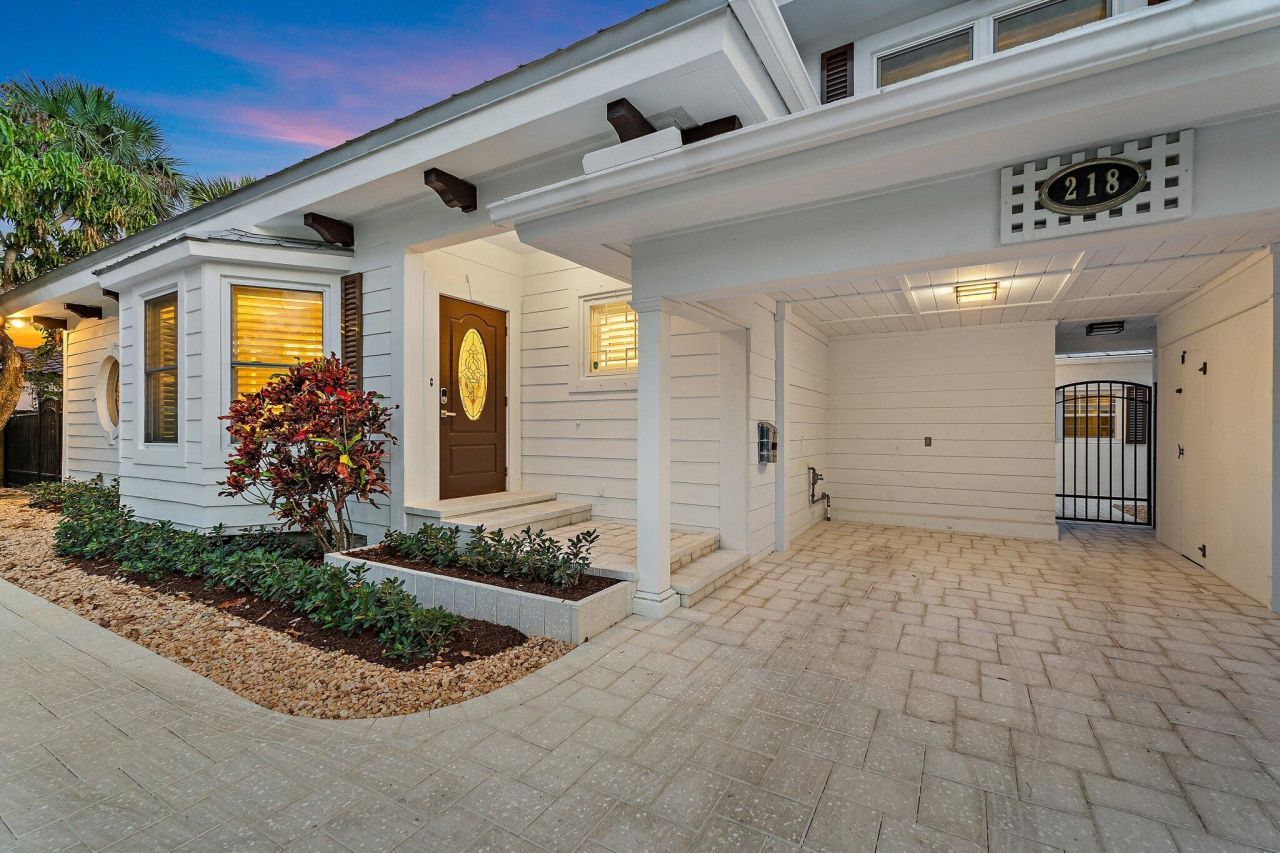 218 Avila Road, West Palm Beach, FL 33405 Photo