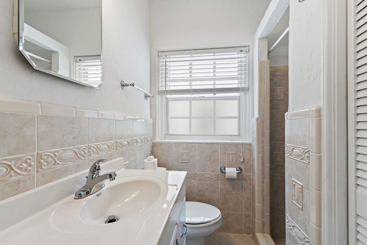 218 Avila Road, West Palm Beach, FL 33405 Photo