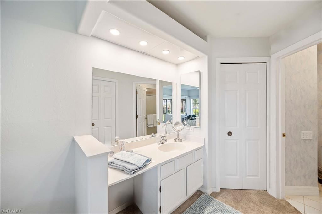 13046 Amberley Ct, Unit 602R, Bonita Springs, FL 34135 Photo