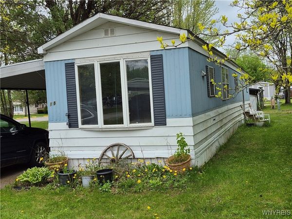 18 Quarry Hill, Akron, NY 14001