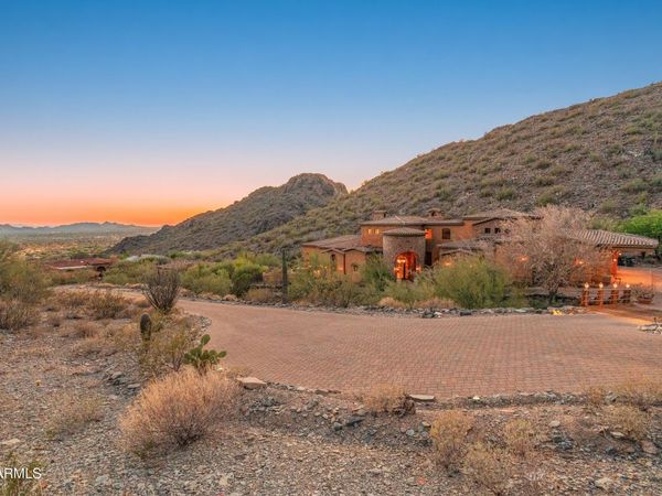 11550 E Paradise Lane, Scottsdale, AZ 85255