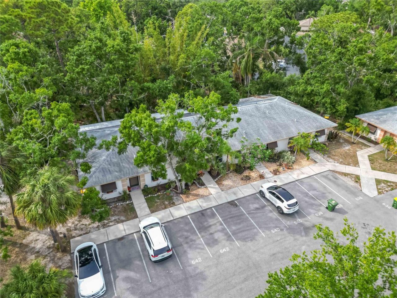 642 N Jefferson Avenue, Unit 13, Sarasota, FL 34237 Photo