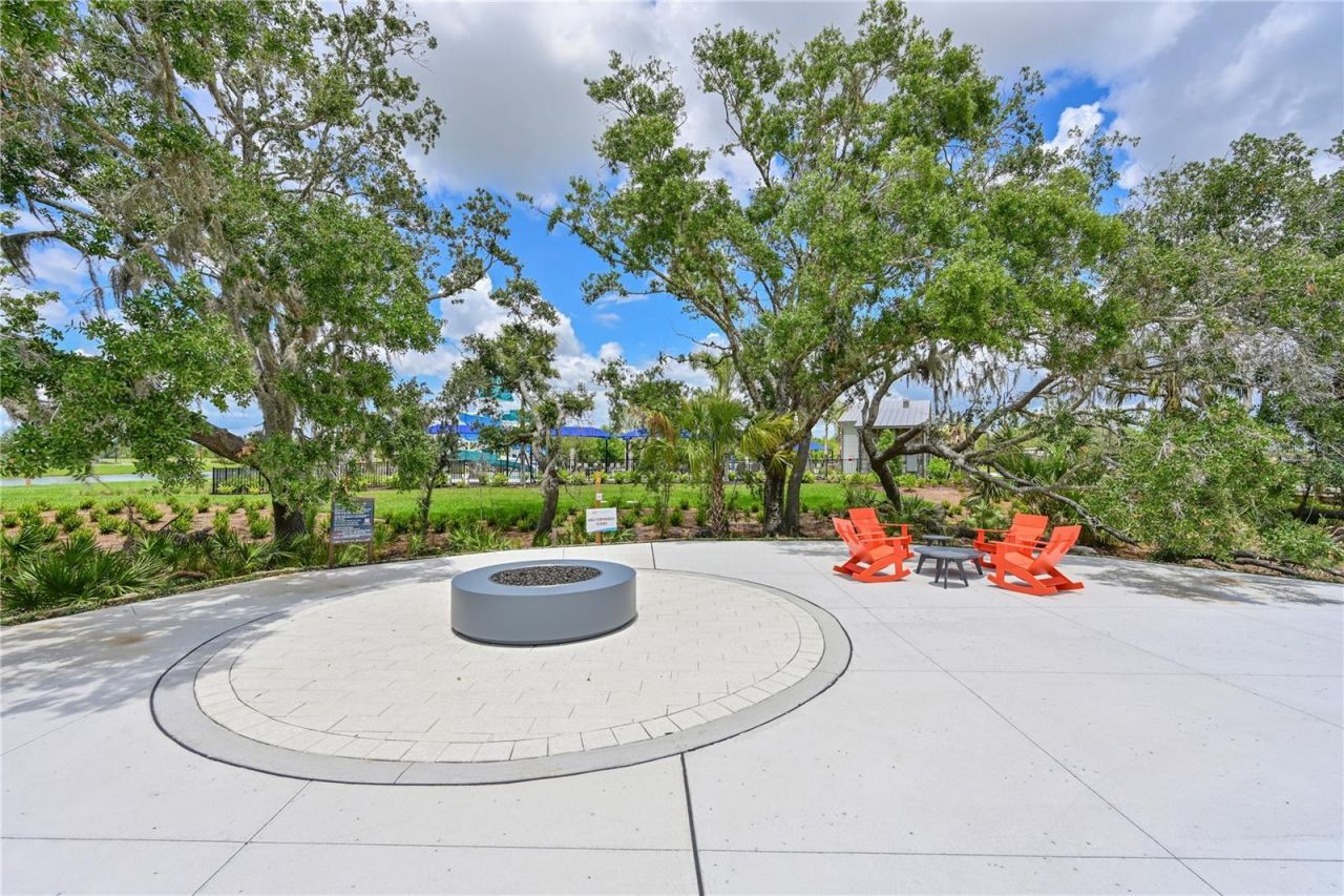 8916 Isabella Circle, Parrish, FL 34219 Photo