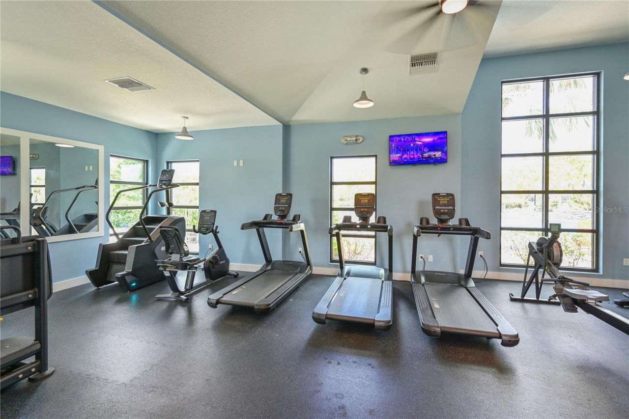 8916 Isabella Circle, Parrish, FL 34219 Photo