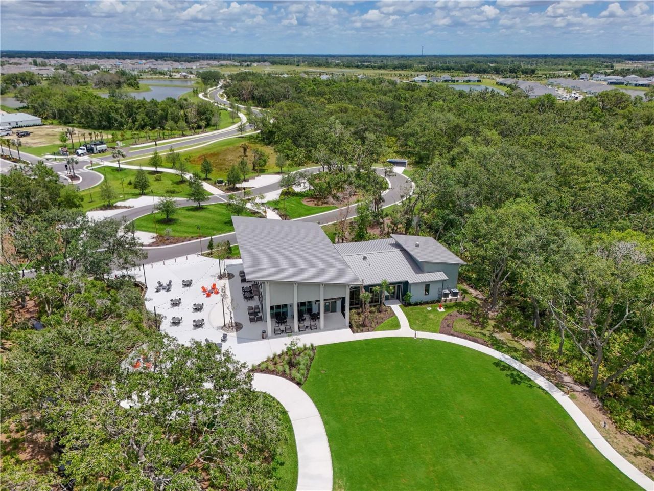 8916 Isabella Circle, Parrish, FL 34219 Photo