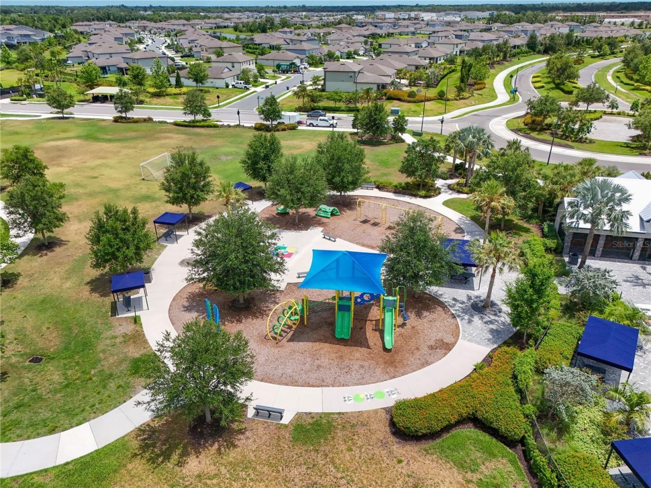 8916 Isabella Circle, Parrish, FL 34219 Photo