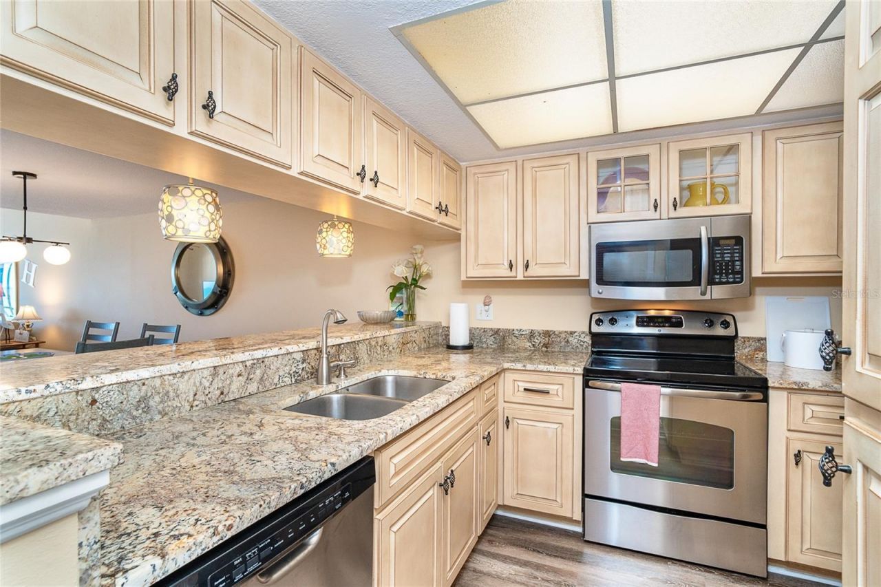 301 S Gulf Boulevard, Unit 3, Placida, FL 33946 Photo