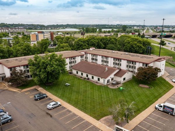 435 16th Avenue NW, Rochester, MN 55901