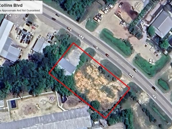 1625-1655 COLLINS Boulevard, Covington, LA 70433