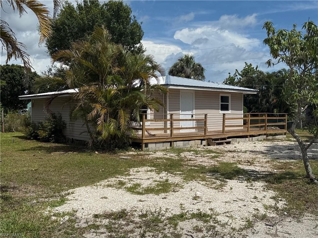 5981 Cubles Dr, Bokeelia, FL 33922 Photo