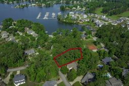 506 Timberlake Drive photo 4