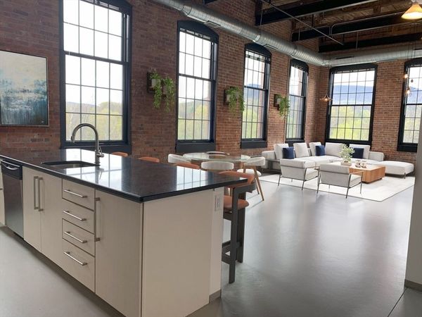 160 Water St, Unit 407, Williamstown, MA 01267