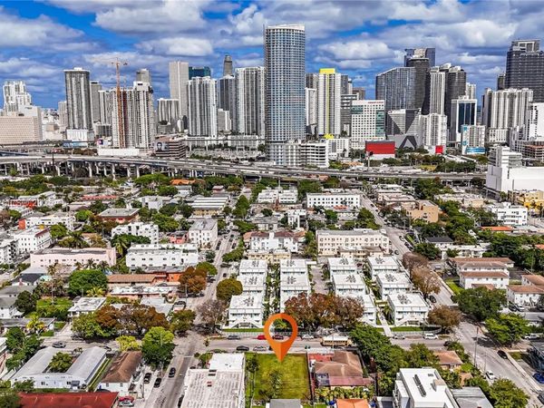 512 SW 6th Ave, Miami, FL 33130