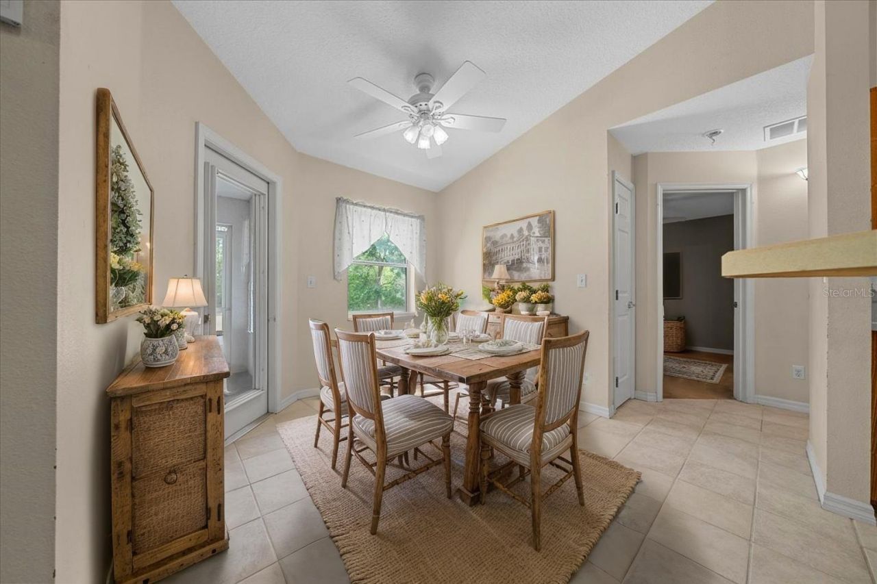 11521 SE 1st Street Road, Silver Springs, FL 34488 Photo