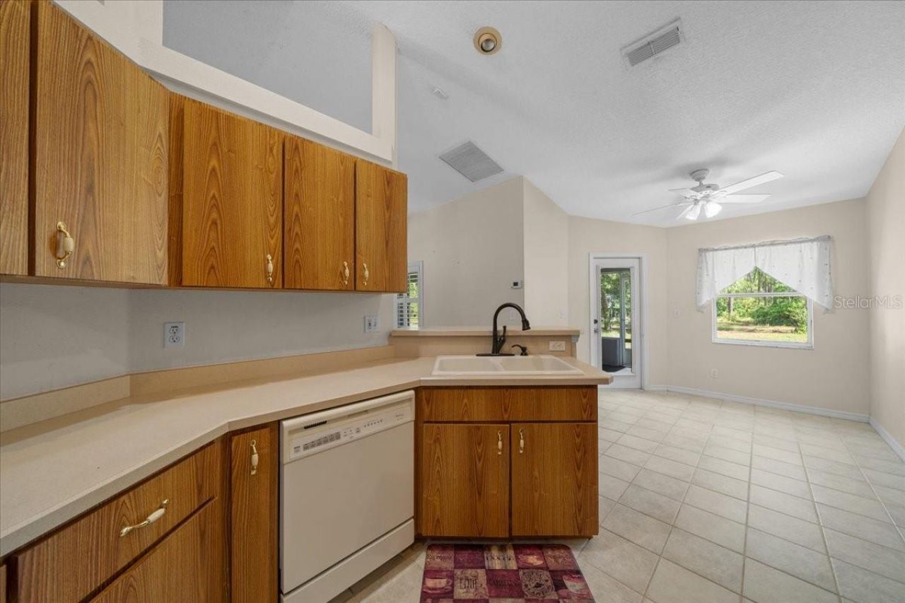 11521 SE 1st Street Road, Silver Springs, FL 34488 Photo
