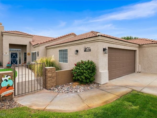 1198 Golf Club , Laughlin, NV 89029