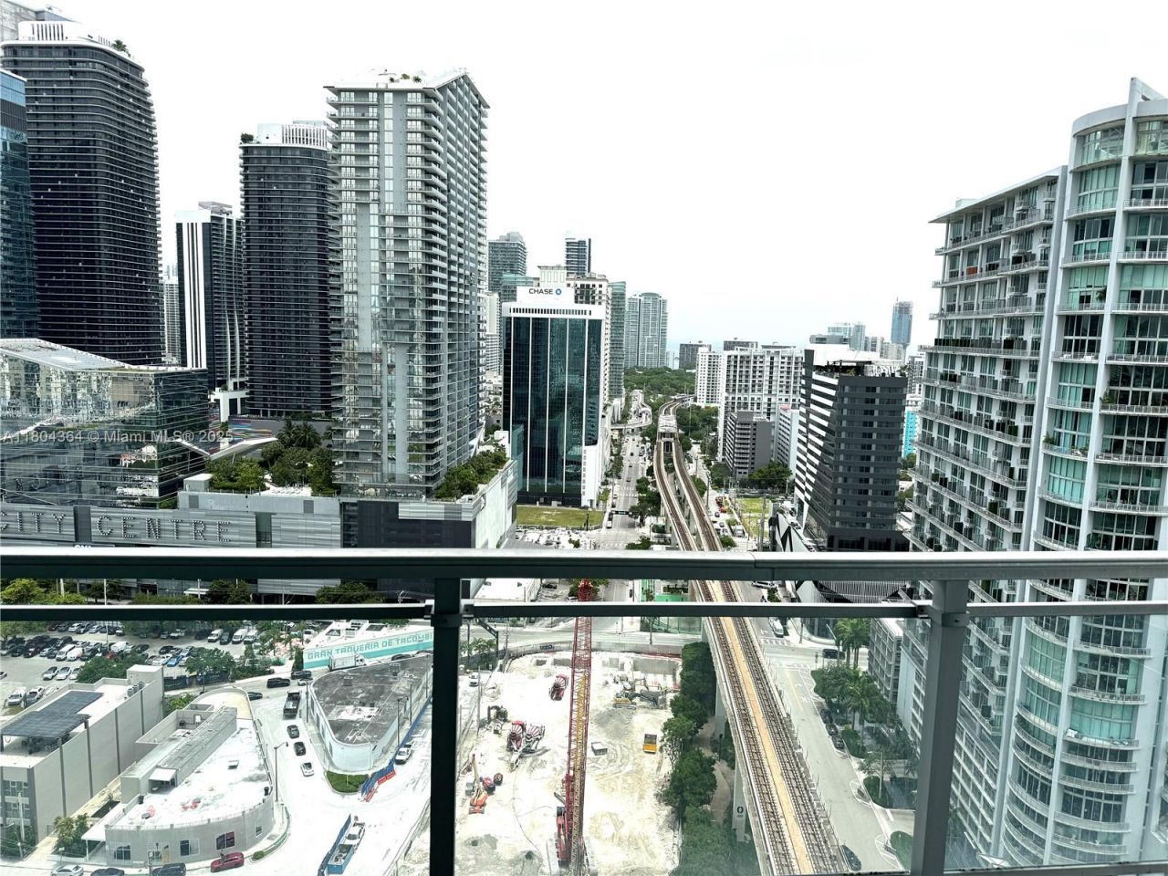 92 SW 3rd St, Unit 1605, Miami, FL 33130 Photo