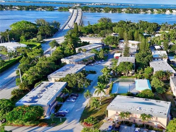 2950 SE Ocean Boulevard, Unit 55-6, Stuart, FL 34996