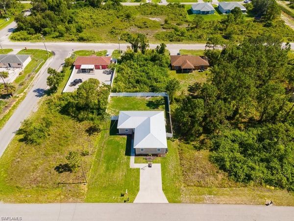 2916 9th ST SW, LEHIGH ACRES, FL 33976