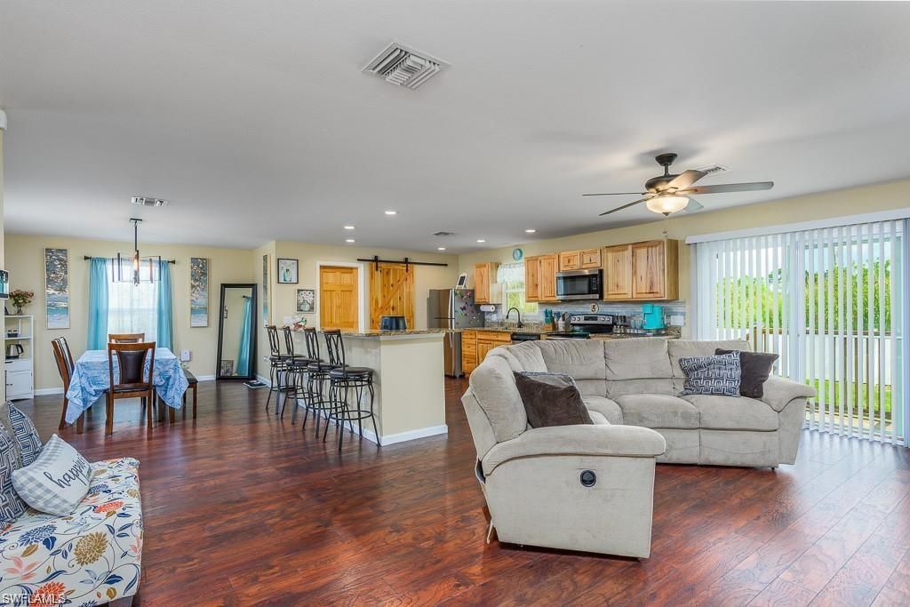 2916 9th St Sw, Lehigh Acres, FL 33976 Photo