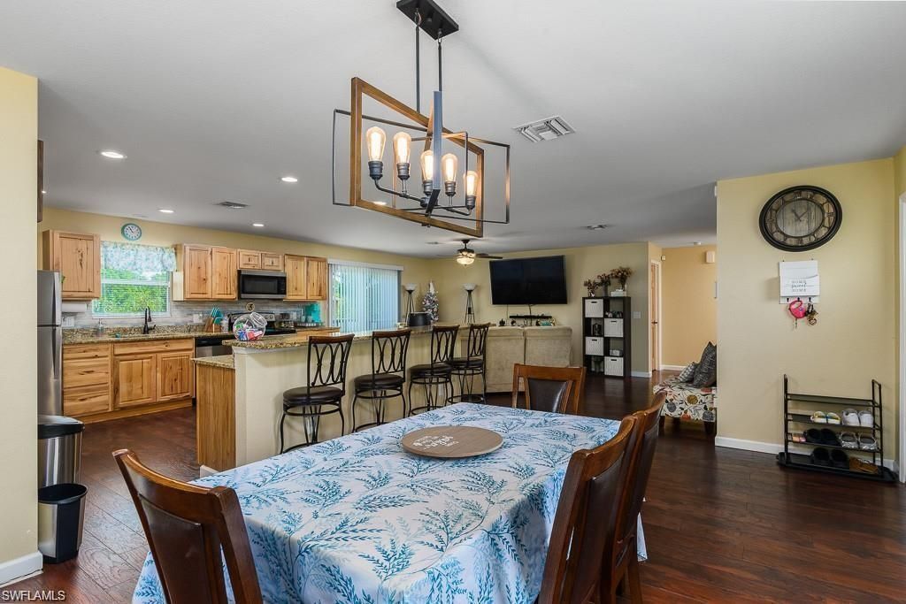 2916 9th St Sw, Lehigh Acres, FL 33976 Photo