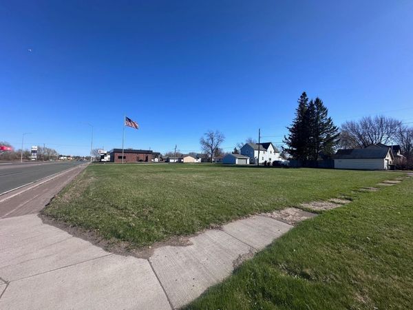 2802 E 2nd Street, Superior, WI 54880