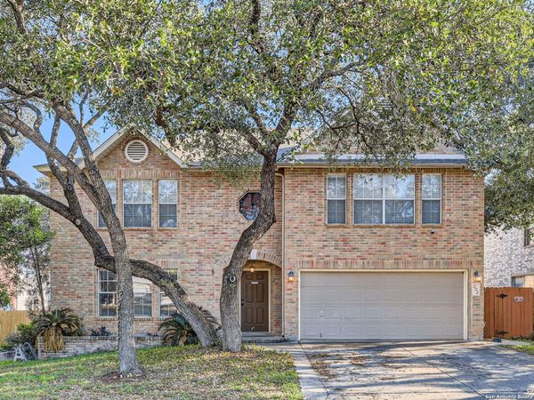 602 Empresario Dr, San Antonio, TX 78253