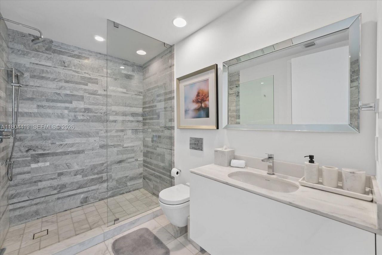 10201 Collins Ave, Unit 511, Bal Harbour, FL 33154 Photo