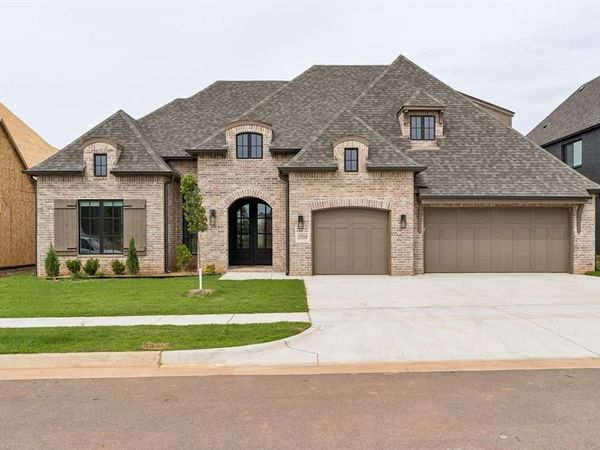 15709 Paterson Avenue, Oklahoma City, OK 73078