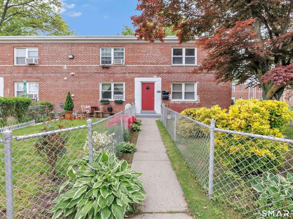 397 D Building 3 Granfield, Bridgeport, CT 06610