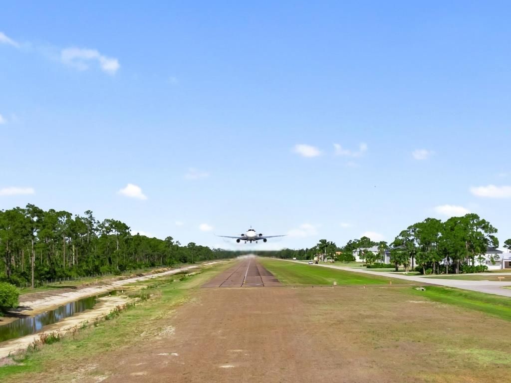 18631 Cessna Dr, North Fort Myers, FL 33917 Photo