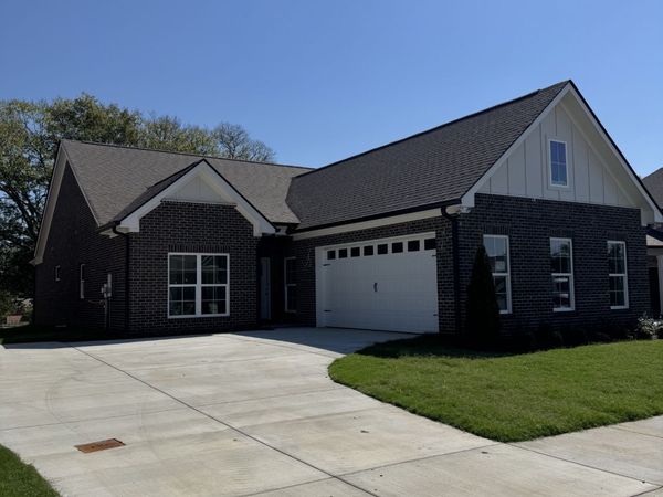 7204 Maddenwood Ln, Hermitage, TN 37076