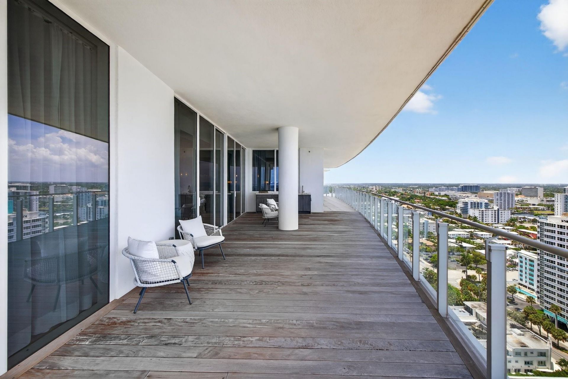 525 Fort Lauderdale Beach Boulevard, Unit 1902, Fort Lauderdale, FL 33304 Photo