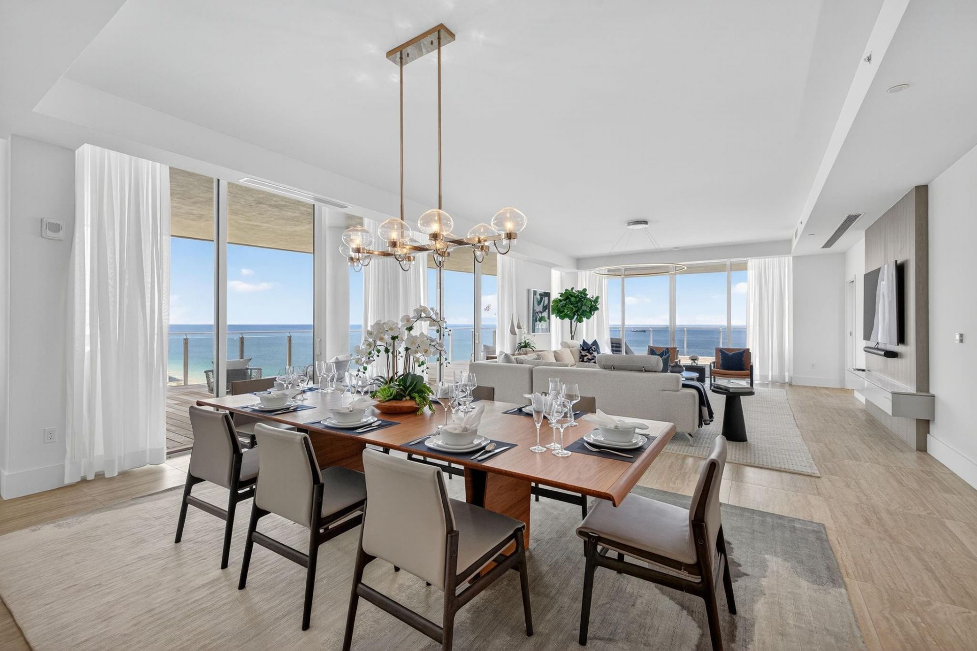 525 Fort Lauderdale Beach Boulevard, Unit 1902, Fort Lauderdale, FL 33304 Photo