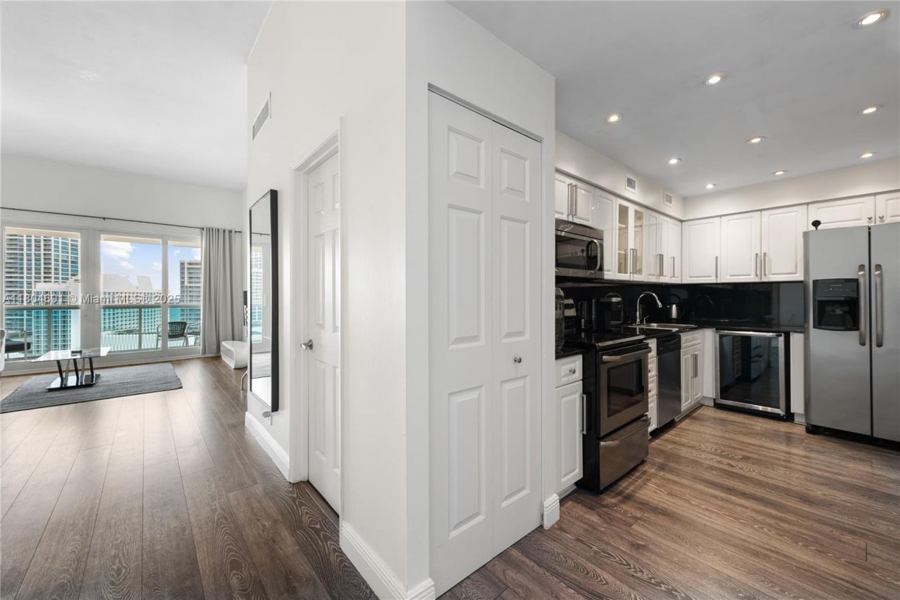 6770 Indian Creek Dr, Unit TSA1, Miami Beach, FL 33141 Photo