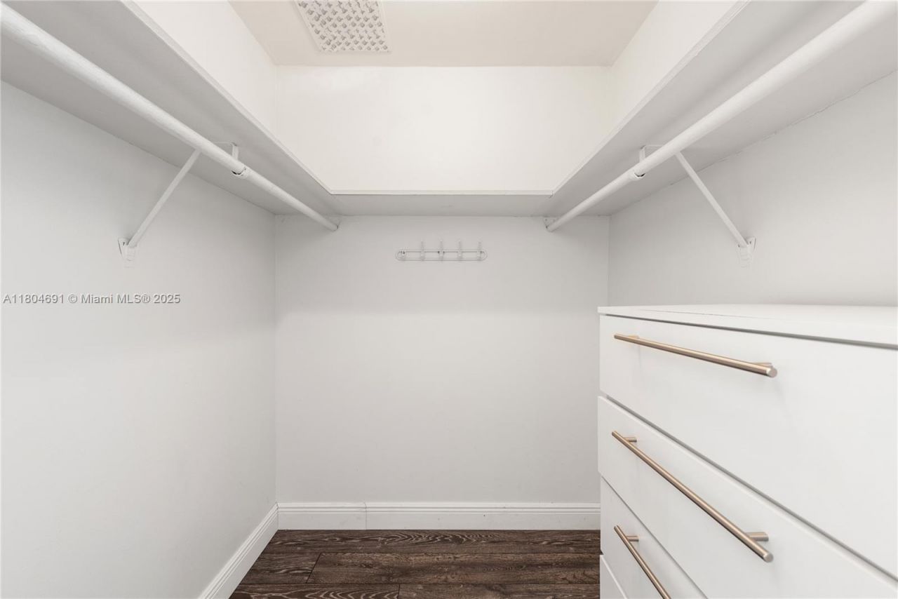 6770 Indian Creek Dr, Unit TSA1, Miami Beach, FL 33141 Photo