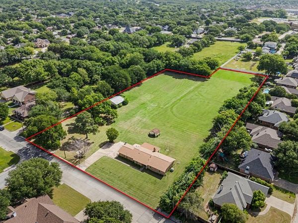 6744 Hewitt Street, North Richland Hills, TX 76182