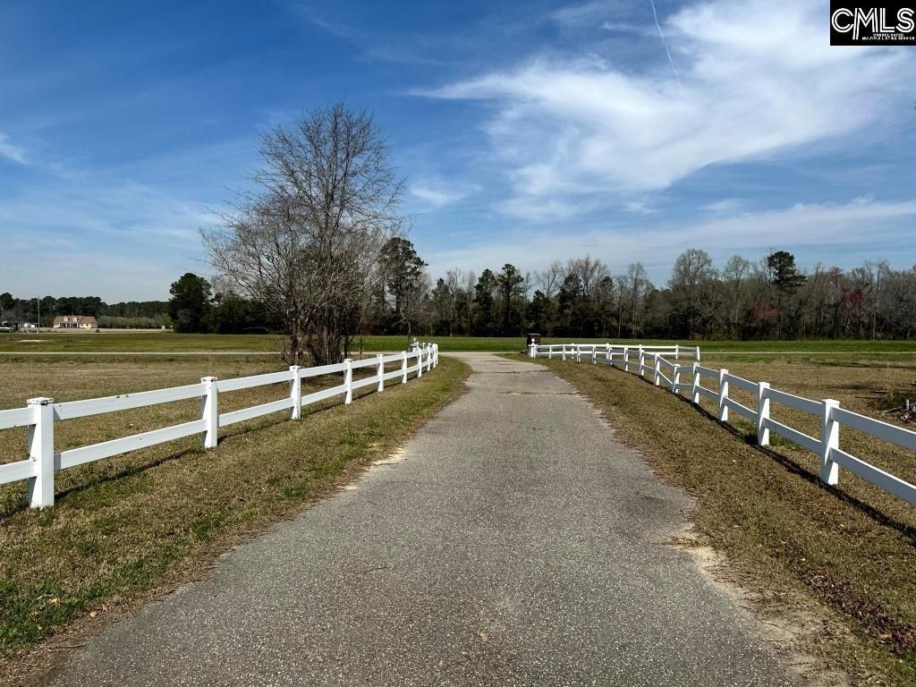 2731 348 Highway Photo 6