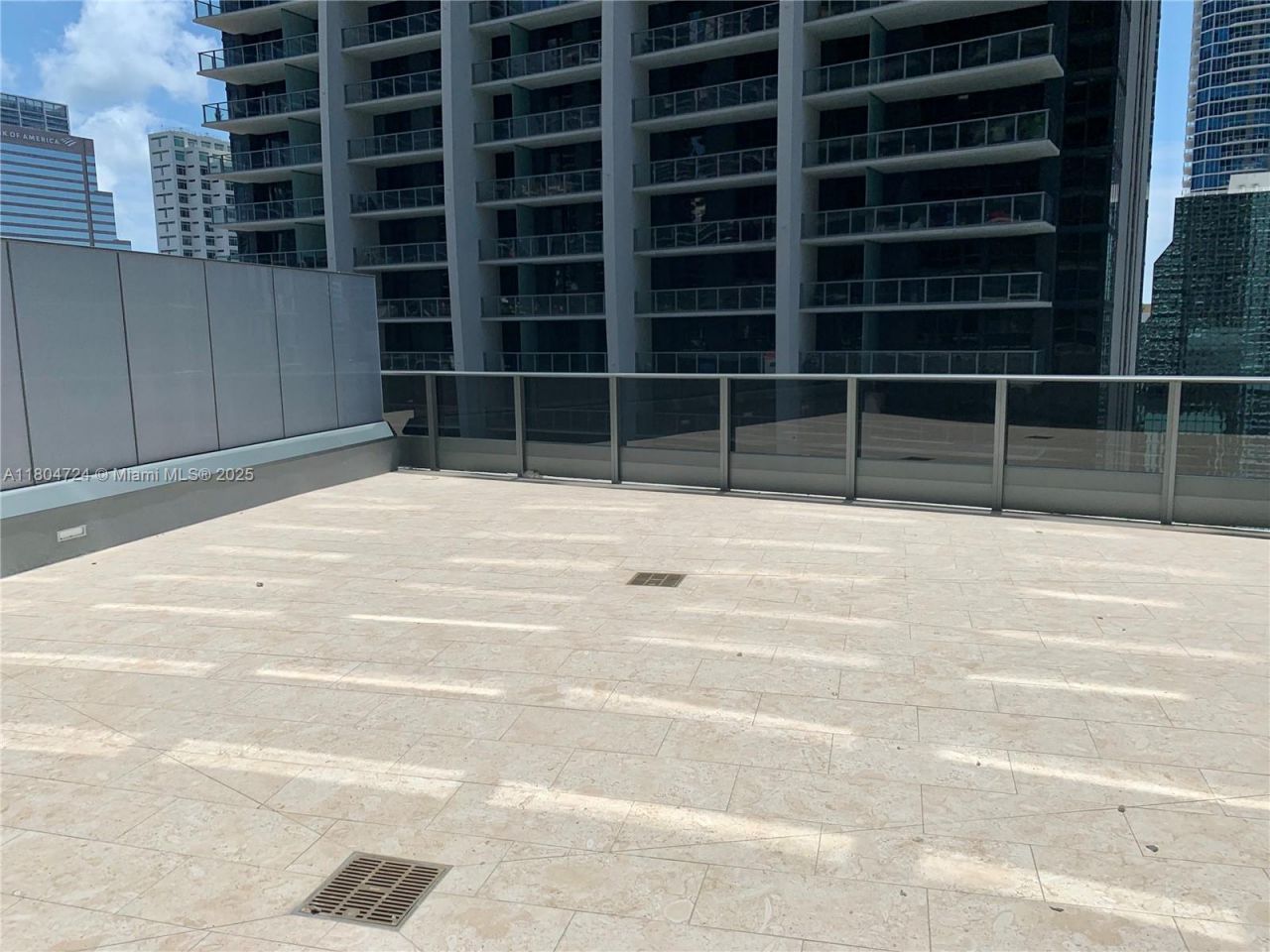 1000 Brickell Plz, Unit 1805, Miami, FL 33131 Photo