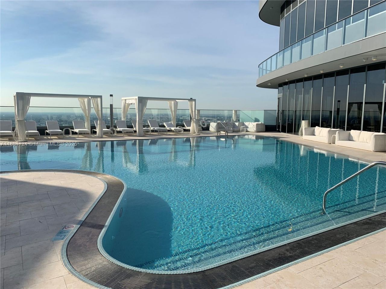 1000 Brickell Plz, Unit 1805, Miami, FL 33131 Photo