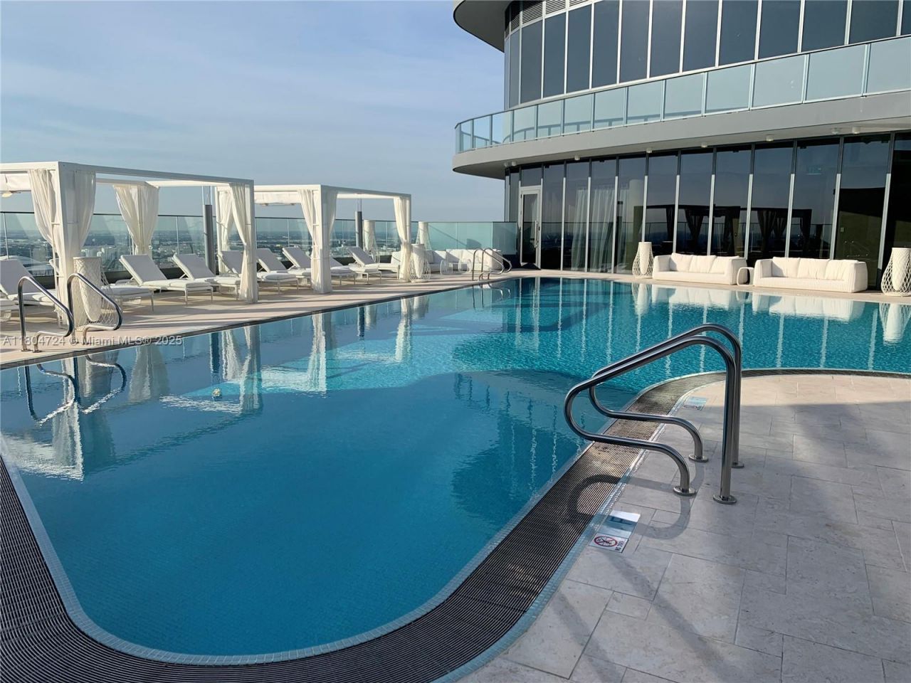 1000 Brickell Plz, Unit 1805, Miami, FL 33131 Photo