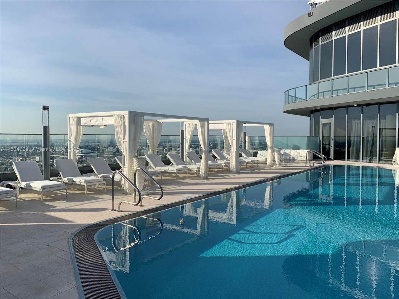 1000 Brickell Plz, Unit 1805, Miami, FL 33131 Photo