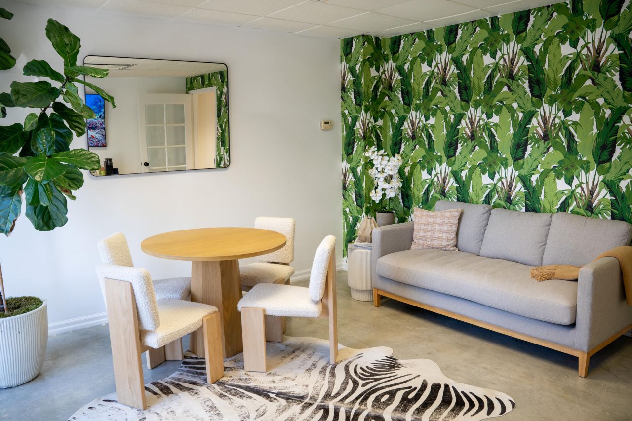 180 Royal Palm Way, Unit 201, Palm Beach, FL 33480 Photo